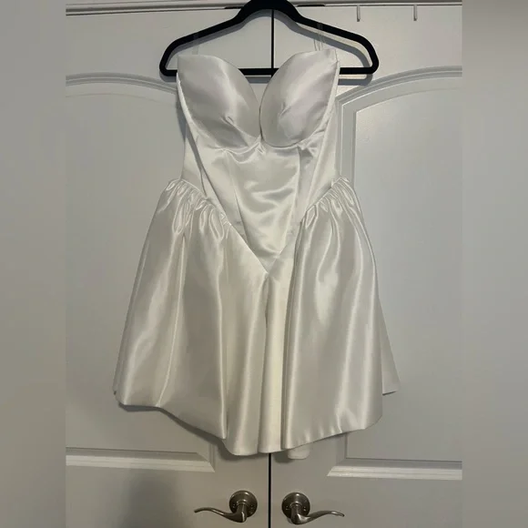 Rosie Etienne Valentina Dress - Picture 4 of 6